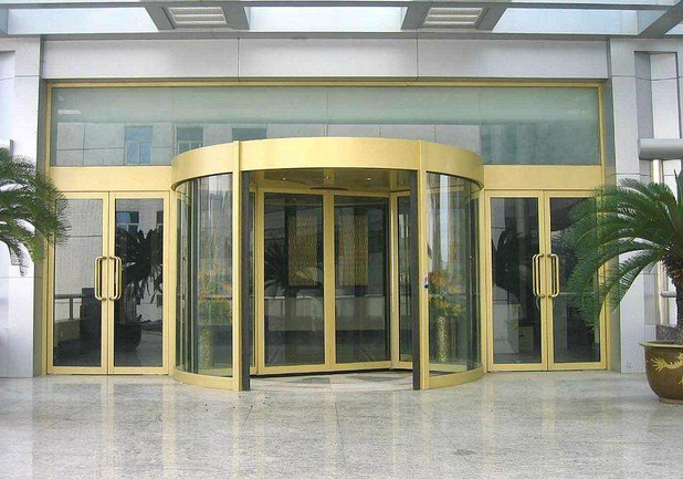  禧禄达国际酒店安装平衡门